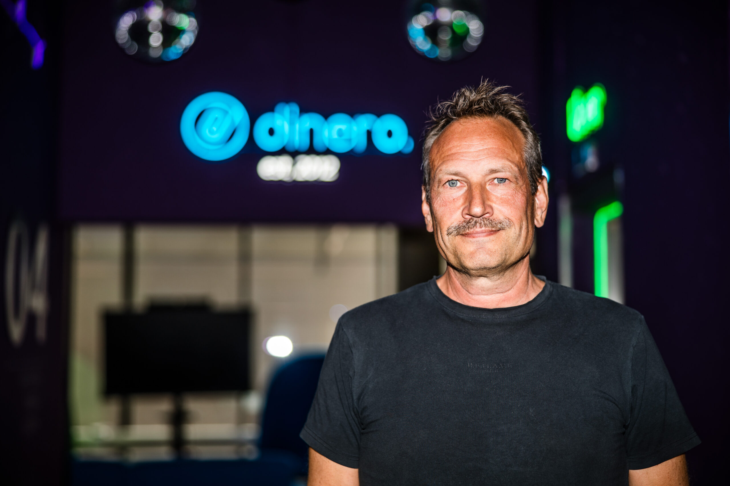 Aktuelt liggende pressefoto af Martin Buch Thorborg, foto af Noah Thilemann